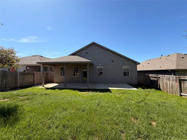 $2,125 | 11520 Kalinago View Lane, Conroe, TX 77304