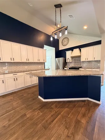 $2,125 | 11520 Kalinago View Lane, Conroe, TX 77304