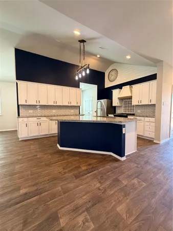 $2,125 | 11520 Kalinago View Lane, Conroe, TX 77304