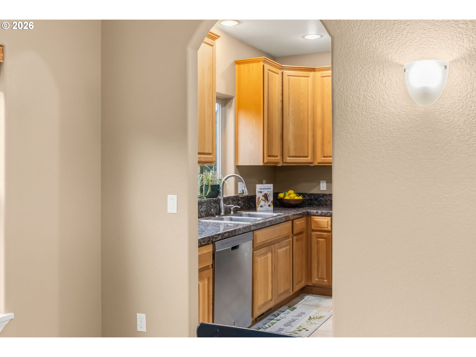 852 T Street Springfield, OR 97477 - Photo 10 of 43