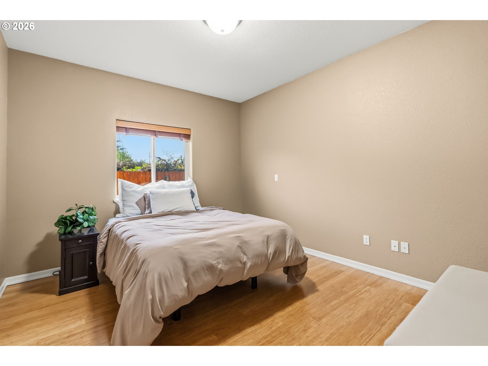 852 T Street Springfield, OR 97477 - Photo 27 of 43