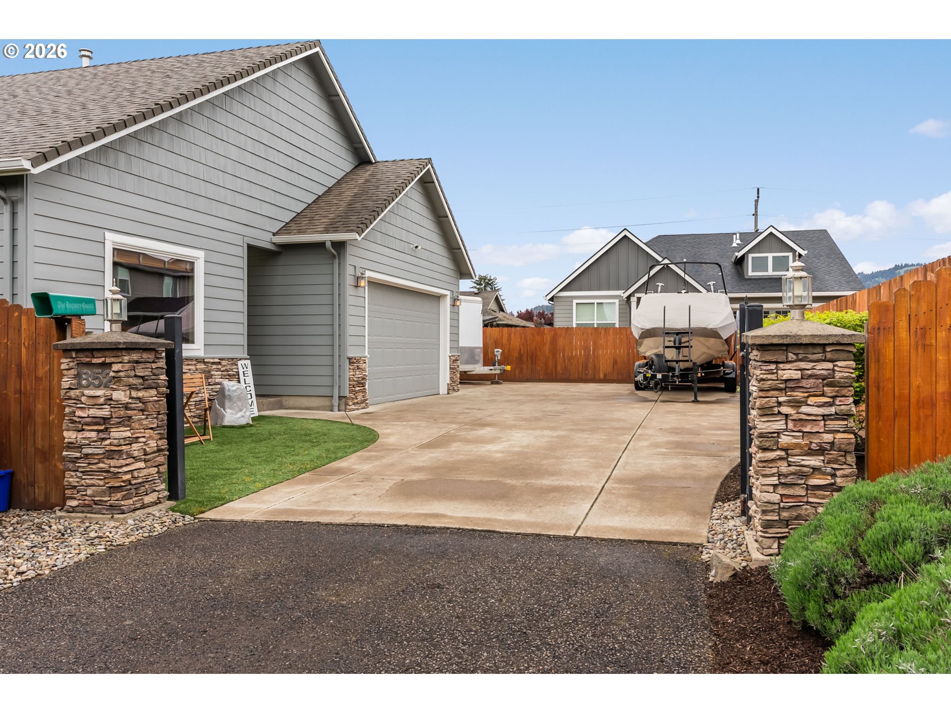 852 T Street Springfield, OR 97477 - Photo 39 of 43