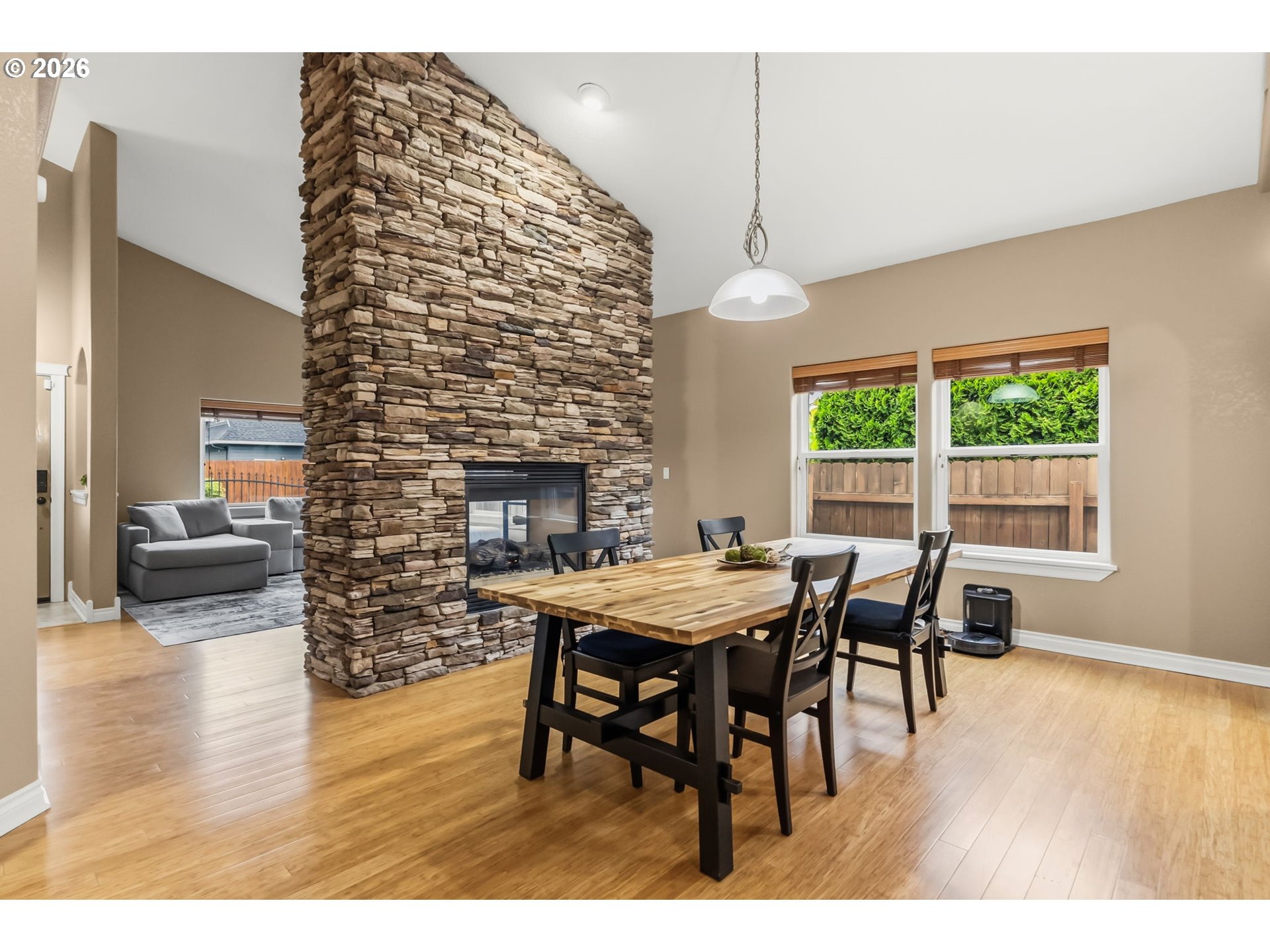 852 T Street Springfield, OR 97477 - Photo 7 of 43