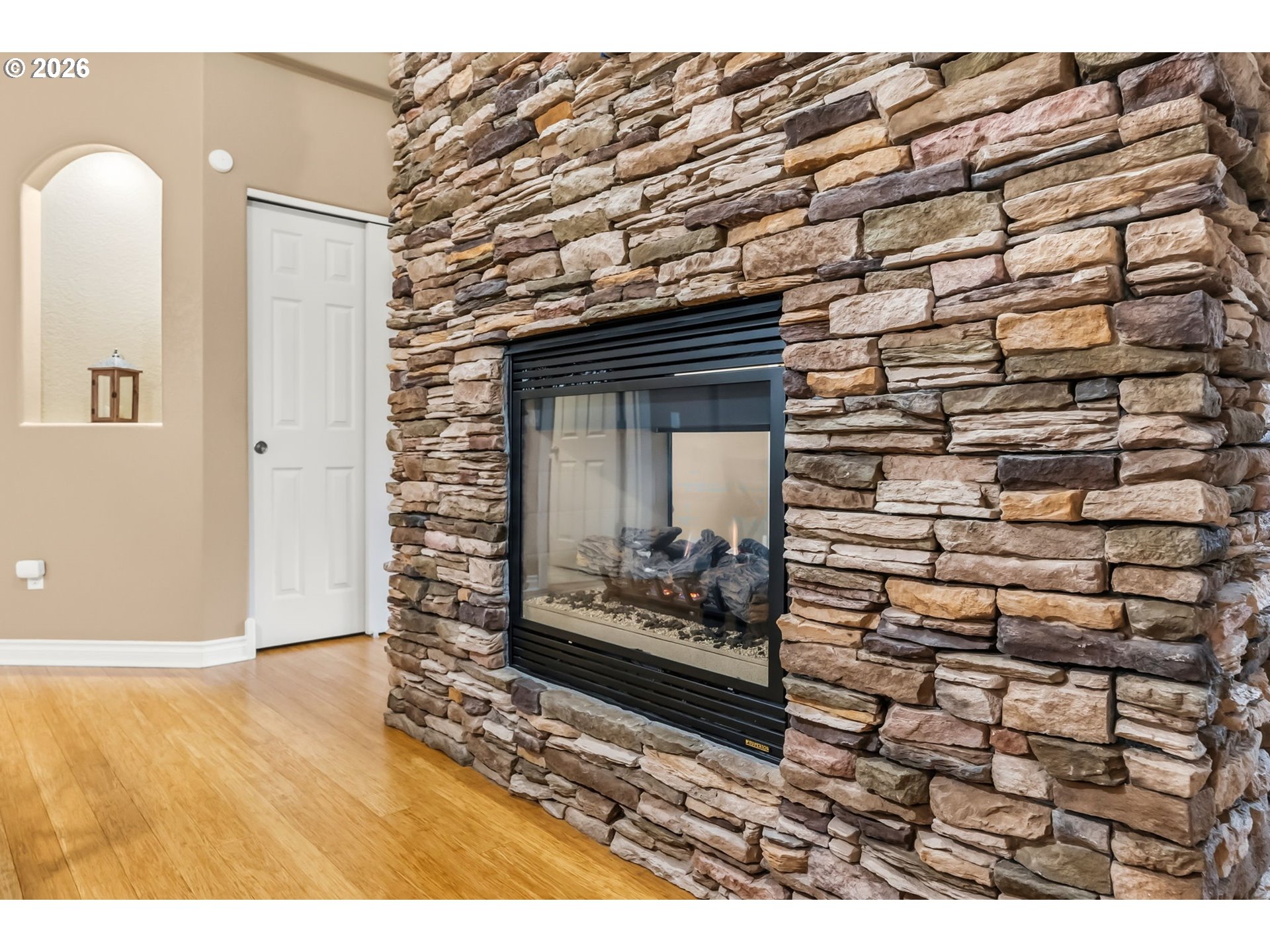 852 T Street Springfield, OR 97477 - Photo 8 of 43