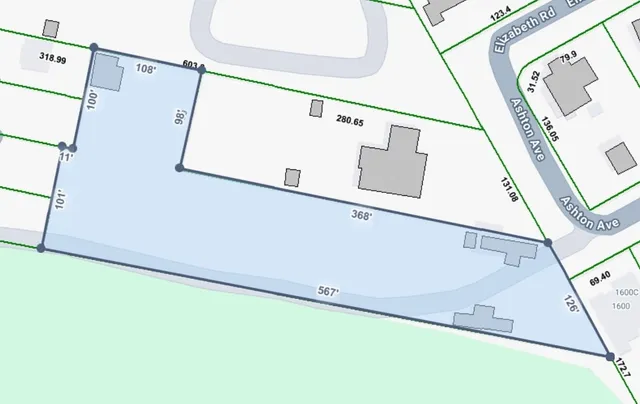 a view of a white building