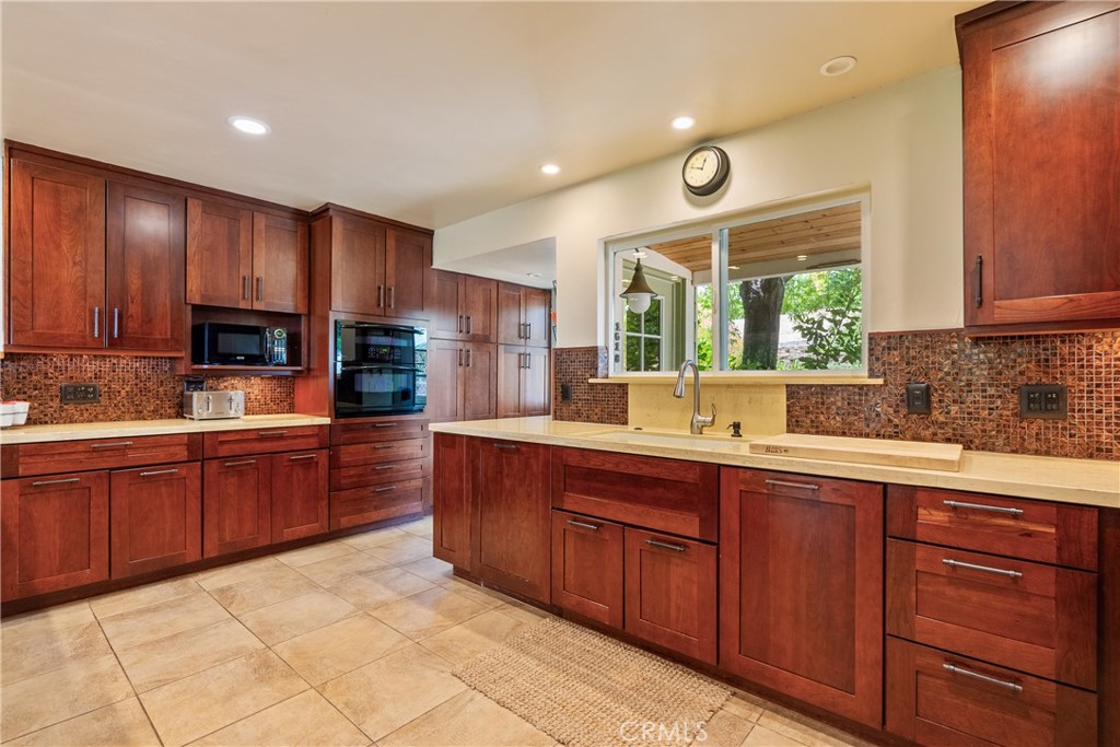 1618 Kiler Canyon Road Paso Robles, CA 93446 - Photo 22 of 62