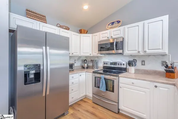 $299,900 | 108 Mediterranean Avenue, Anderson, SC 29621