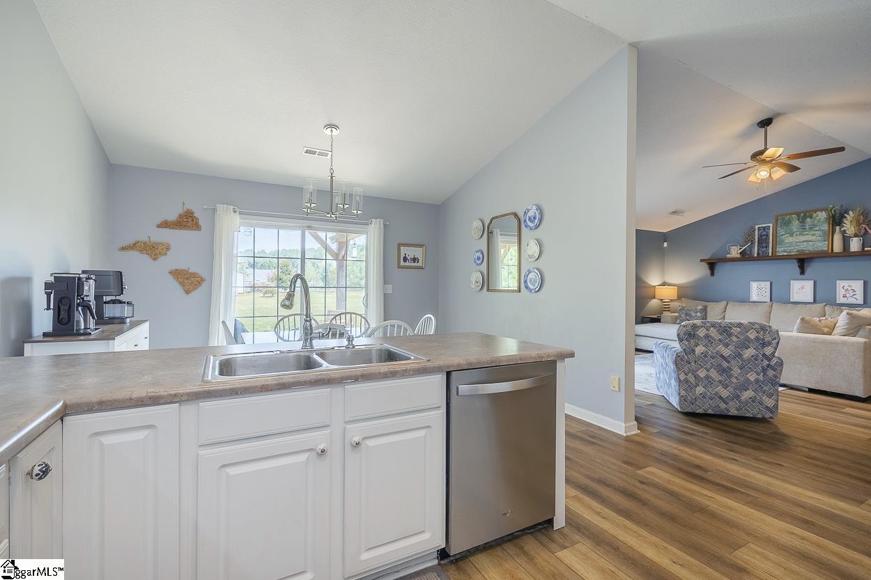 108 Mediterranean Avenue Anderson, SC 29621 - Photo 21 of 46