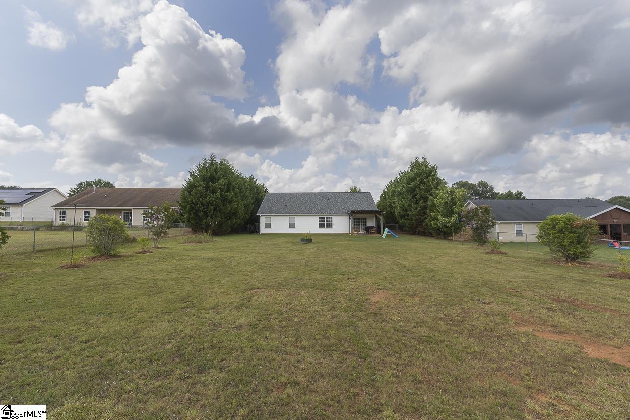 108 Mediterranean Avenue Anderson, SC 29621 - Photo 10 of 46