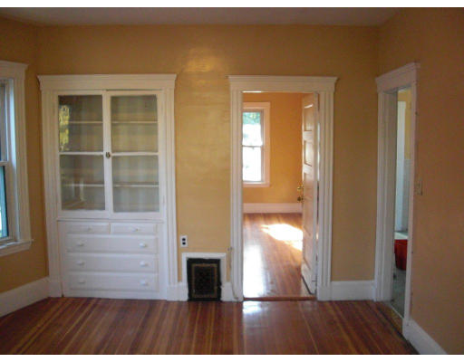 47 Mt Ida Road Boston, MA 02122 - Photo 7 of 13 Gallery Image 7
