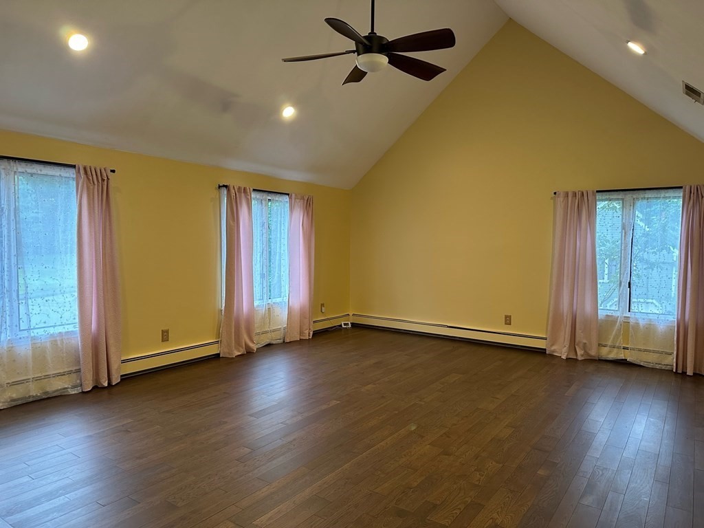 41 Barnard Road Marlborough, MA 01752 - Photo 11 of 17 Gallery Image 11