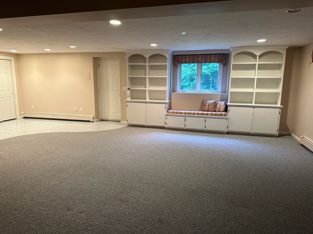 41 Barnard Road Marlborough, MA 01752 - Photo 14 of 17 Gallery Image 14