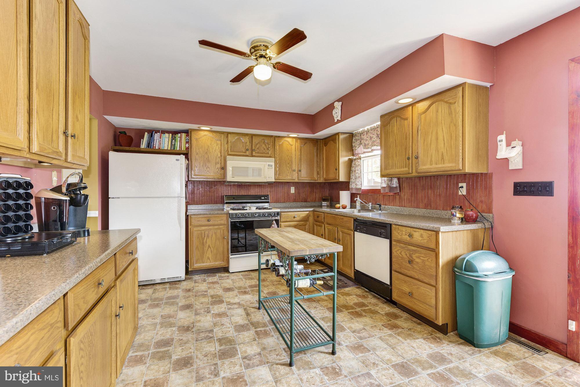 607 Cleveland Avenue Riverside, NJ 08075 - Photo 14 of 31