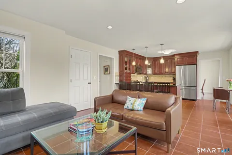 $999,000 | 67 Sigwin Drive, Fairfield, CT 06824