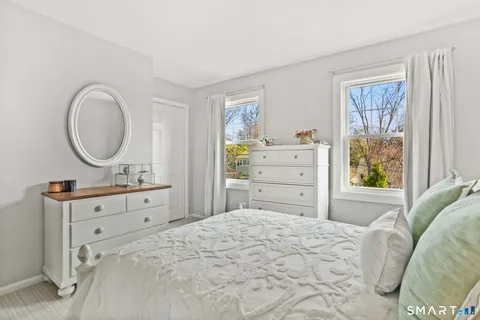 $999,000 | 67 Sigwin Drive, Fairfield, CT 06824