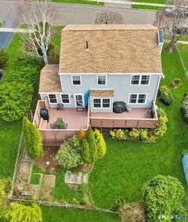 $999,000 | 67 Sigwin Drive, Fairfield, CT 06824