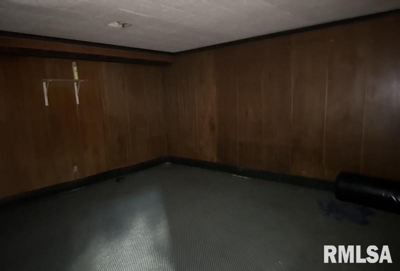 204 North Maple Street Christopher, IL 62822 - Photo 25 of 29 a view of a room