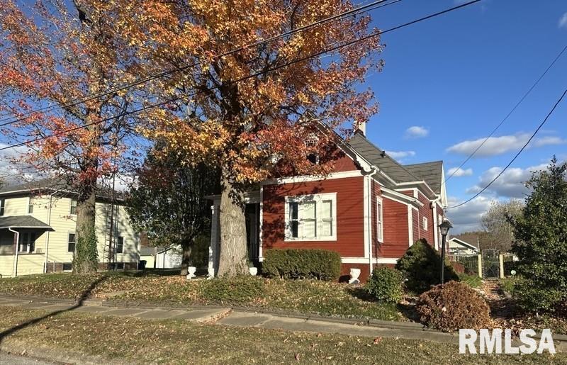 204 North Maple Street Christopher, IL 62822 - Photo 29 of 29 a front view of a house with a yard