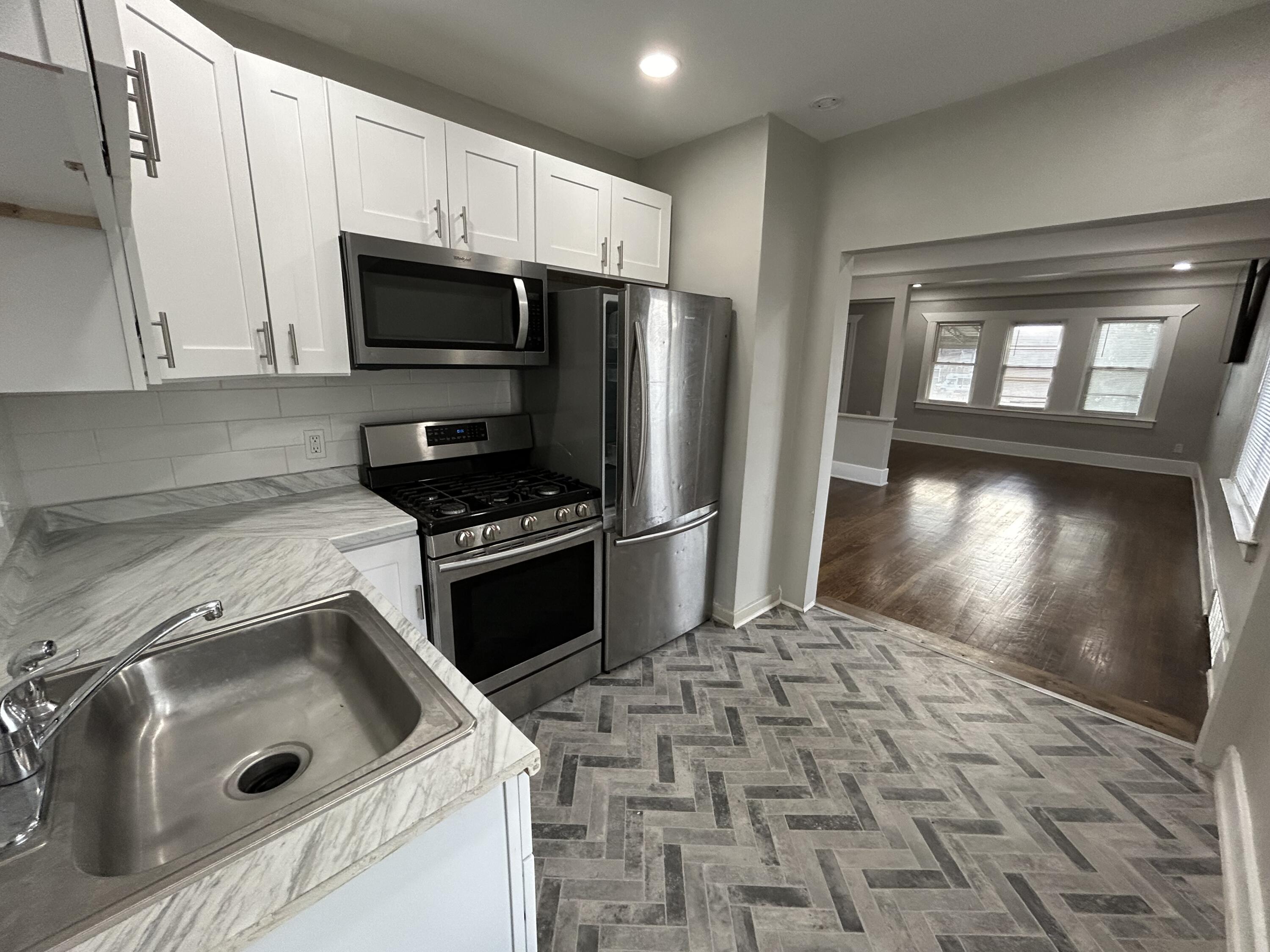 2960 Kendall Street, Unit UPPR Detroit, MI 48238 - Photo 6 of 13 IMG_0194