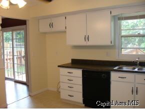 36 Ross Drive Springfield, IL 62711 - Photo 4 of 9 Gallery Image 4