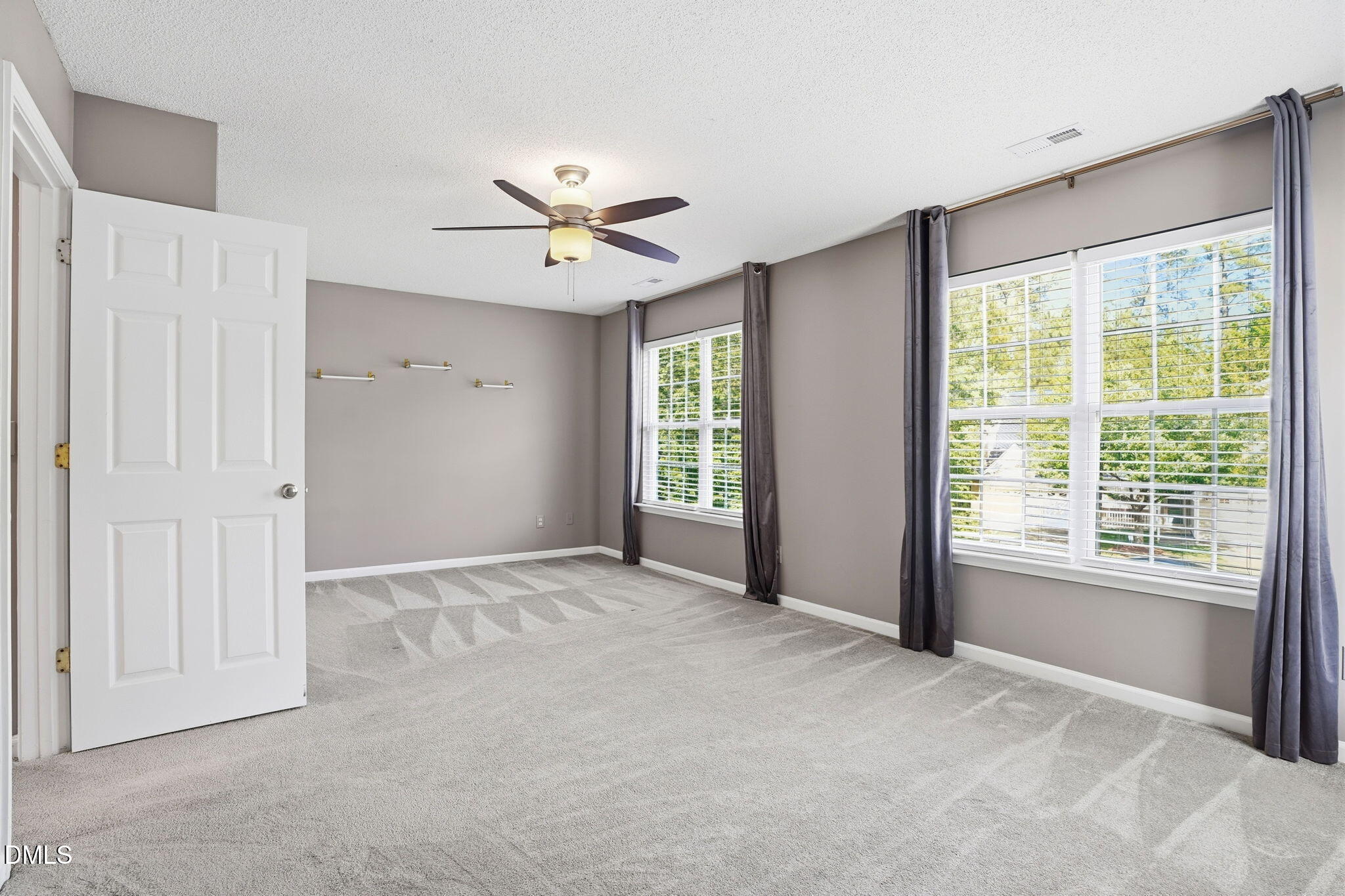 10631 Edmundson Avenue Raleigh, NC 27614 - Photo 22 of 44 30-web-or-mls-DSC08632
