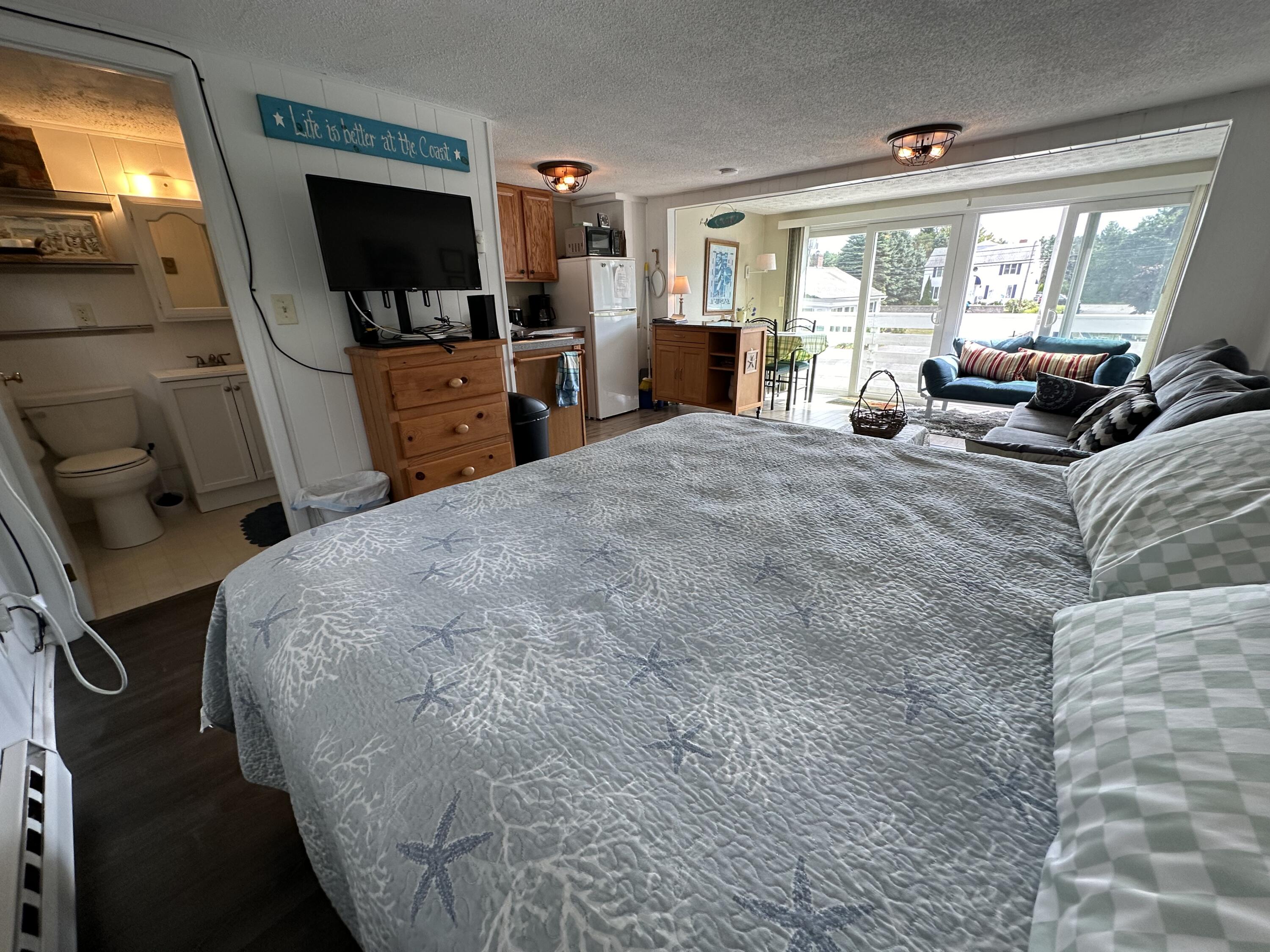 2090 Post Road, Unit 8B Wells, ME 04090 - Photo 13 of 22 IMG_7221