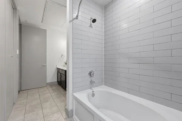 $252,033 | 4509 Mt Vernon Street, Unit 11, Houston, TX 77006