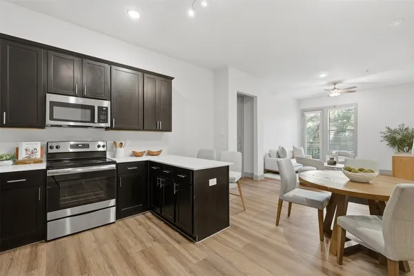 $252,033 | 4509 Mt Vernon Street, Unit 11, Houston, TX 77006
