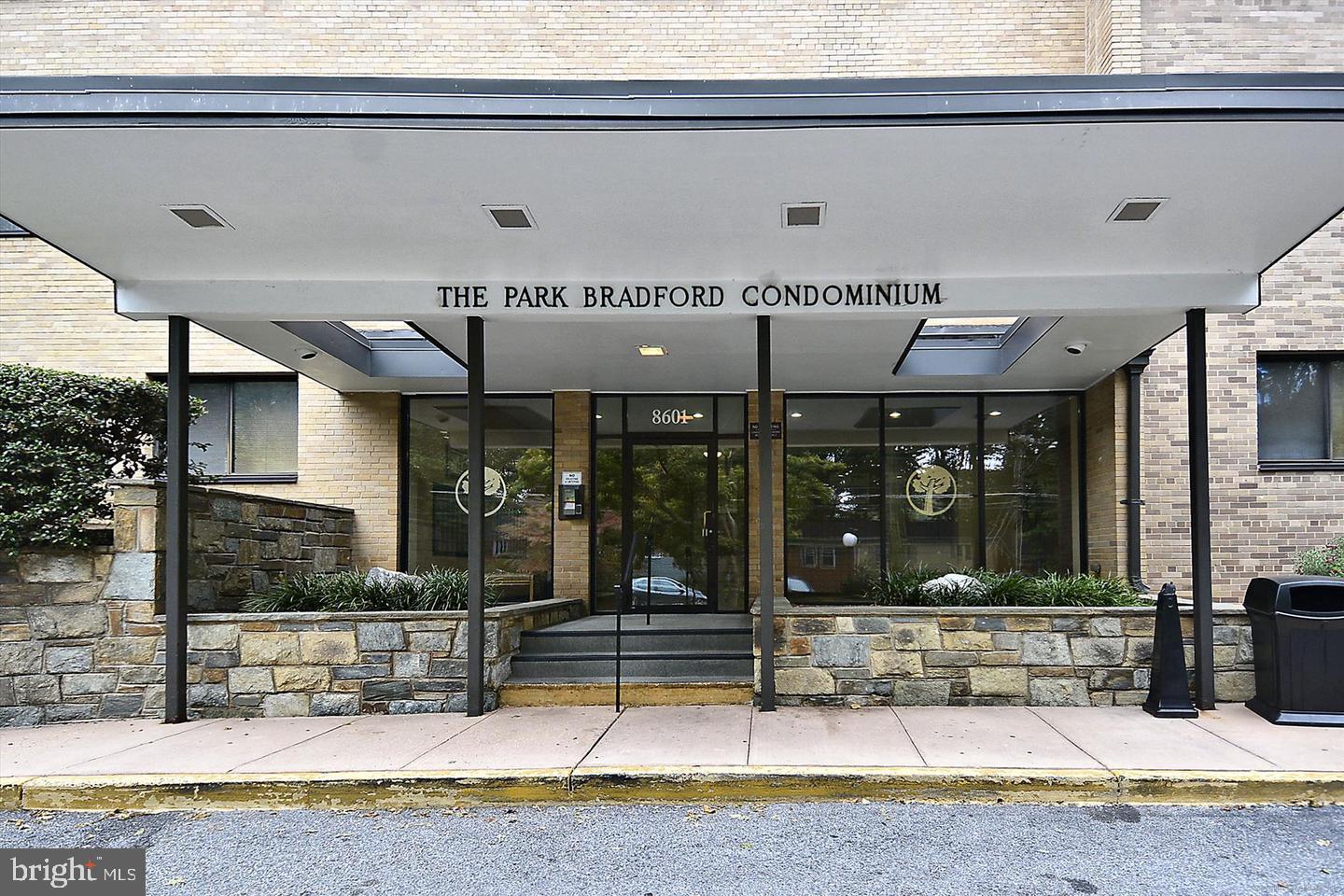 8601 Manchester Road, Unit 319 Silver Spring, MD 20901 - Photo 2 of 70 a view of a building with sitting area