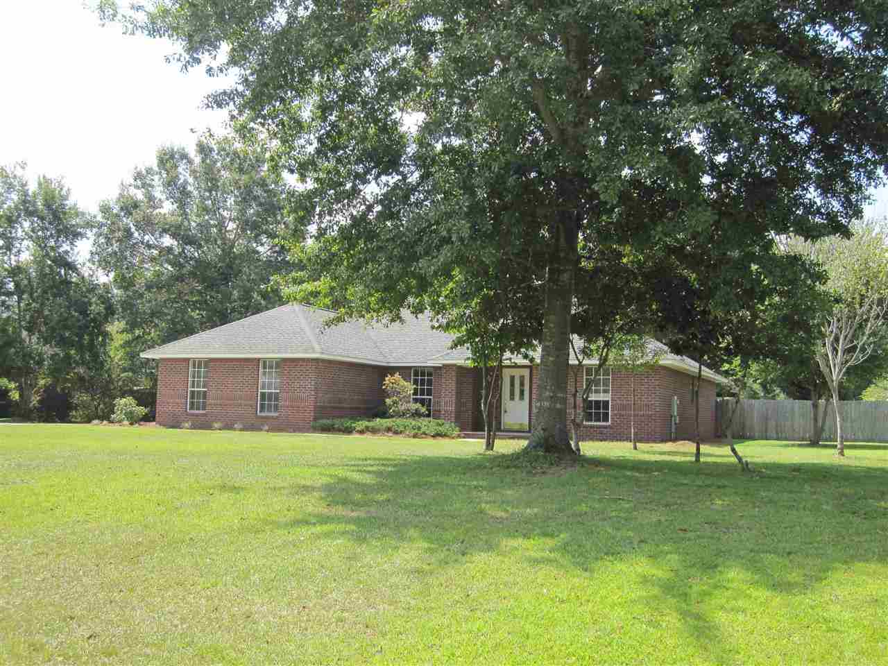 5322 Morgan Ridge Drive Milton, FL 32570 - Photo 34 of 50 of the property as well as the back.