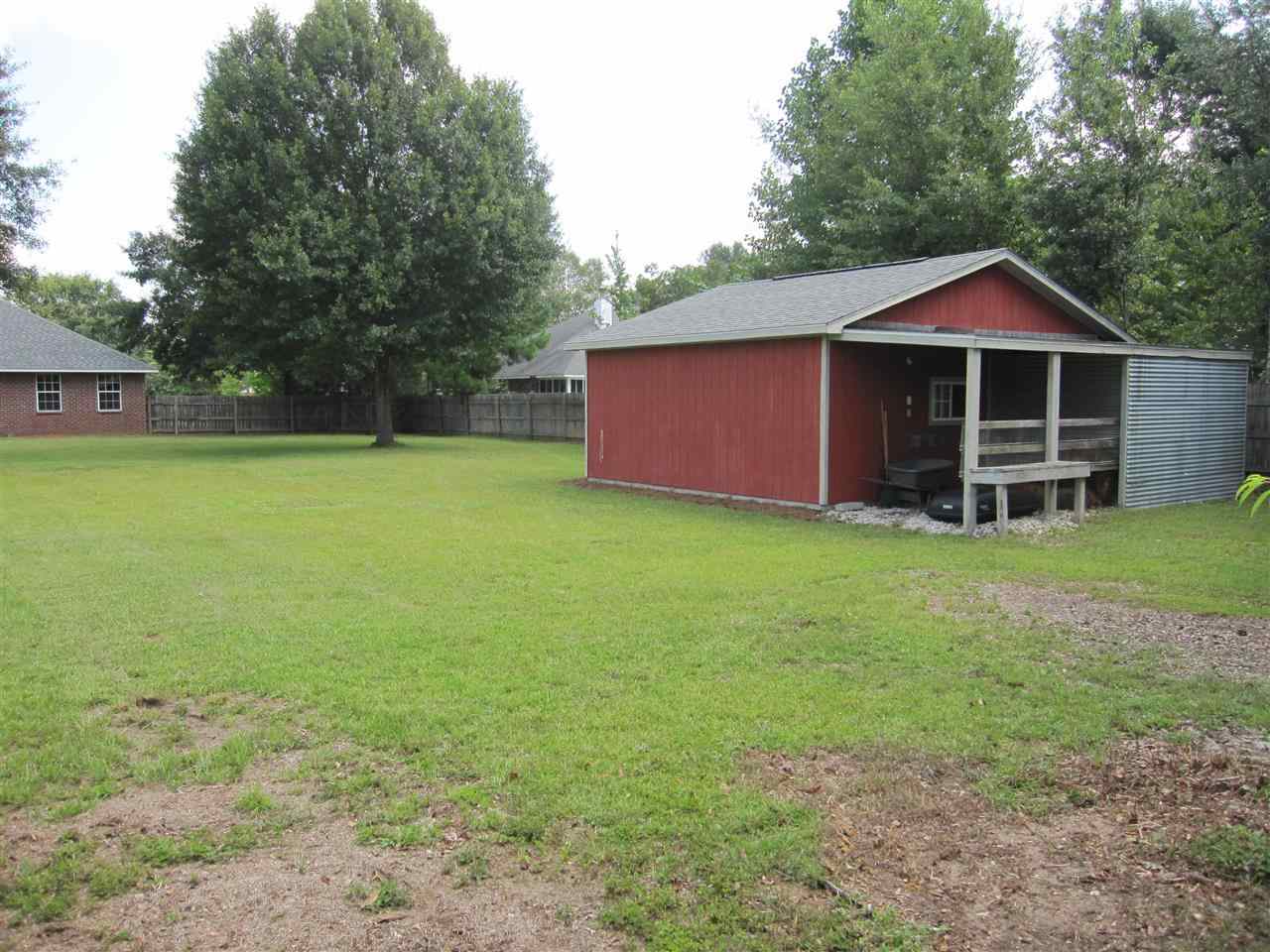 5322 Morgan Ridge Drive Milton, FL 32570 - Photo 42 of 50 from the corner of the chain link fenced area.