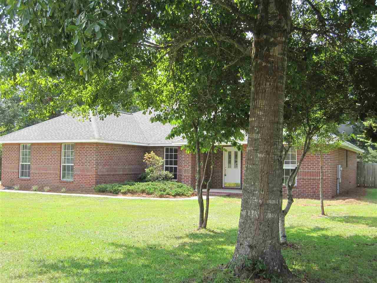 5322 Morgan Ridge Drive Milton, FL 32570 - Photo 50 of 50 Notice the decorative brickwork along the front!