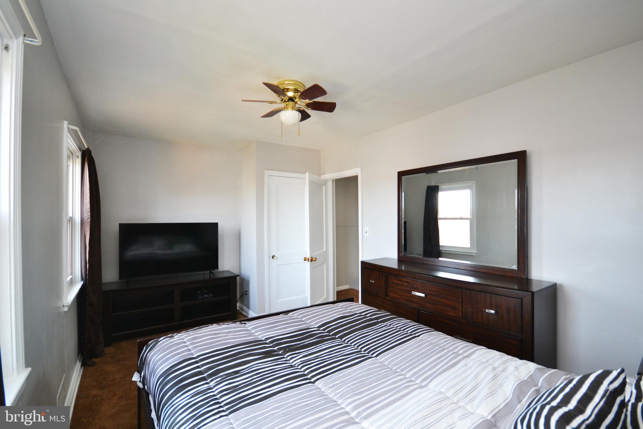 6835 Belclare Road Baltimore, MD 21222 - Photo 11 of 29