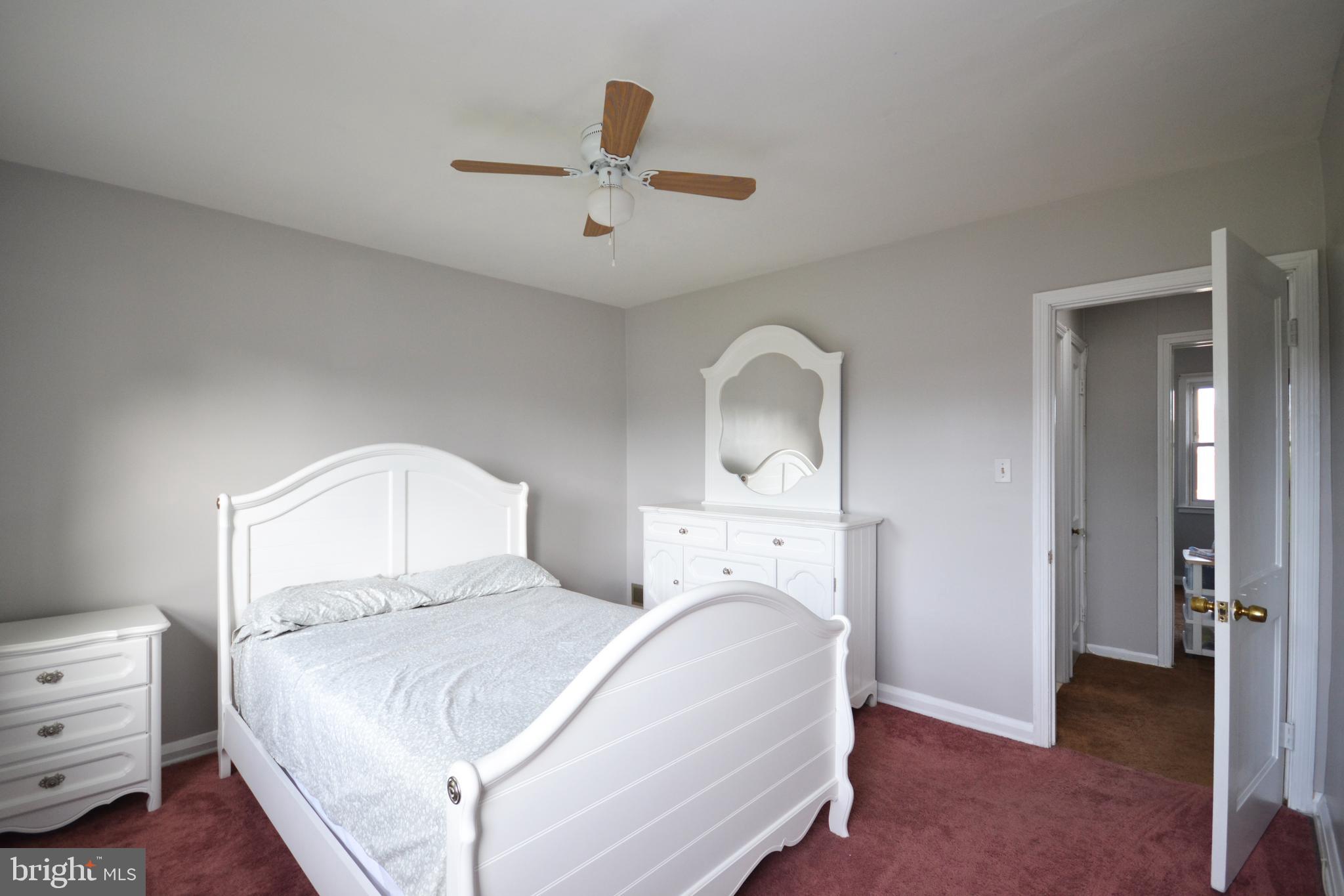6835 Belclare Road Baltimore, MD 21222 - Photo 14 of 29