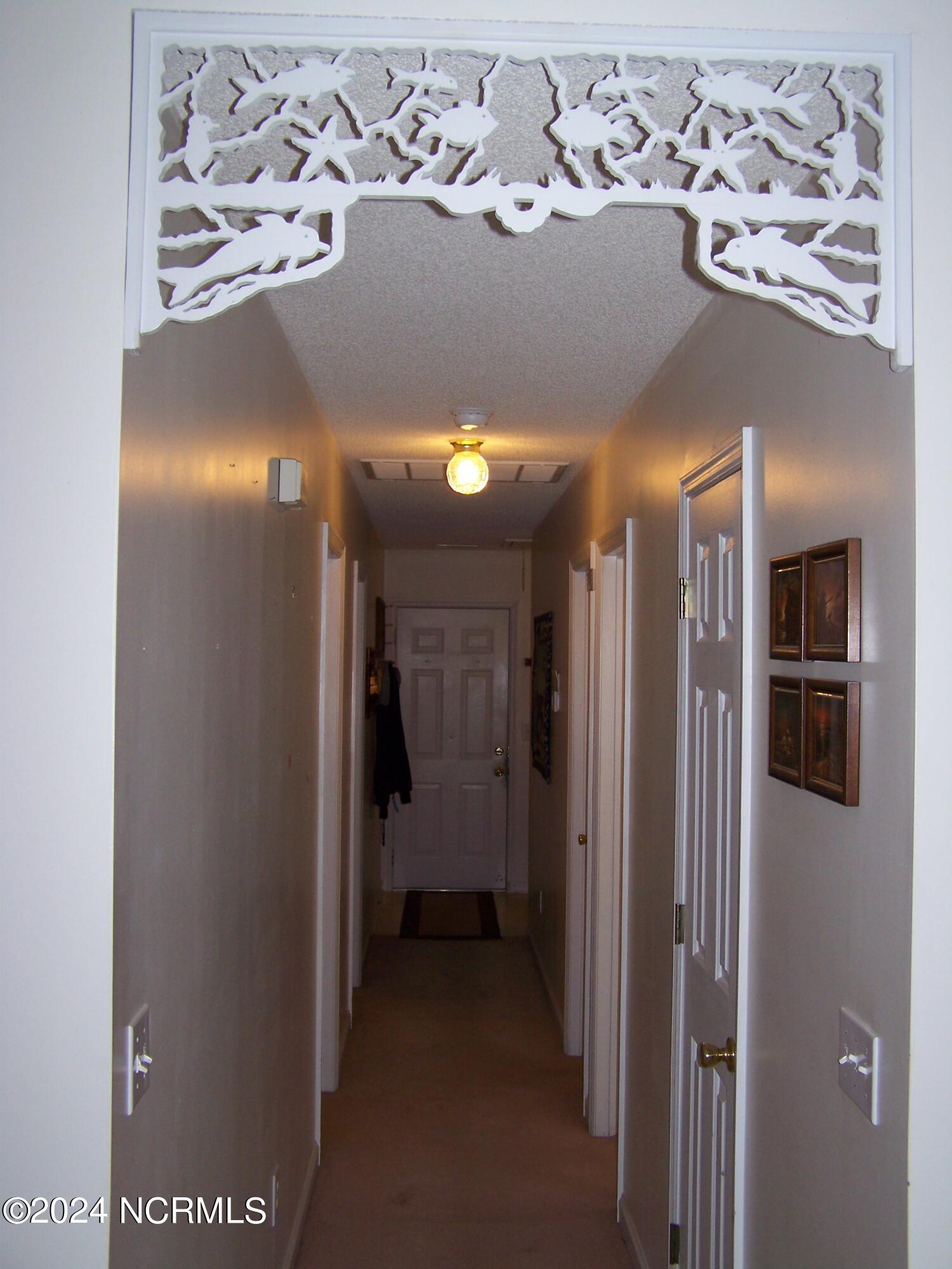 36 North Lake Drive Boiling Spring Lakes, NC 28461 - Photo 19 of 55 Hallway