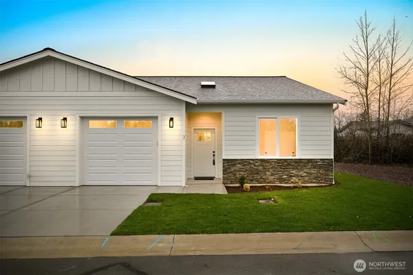 $548,000 | 3993 Gentlebrook Lane, Unit 7, Bellingham, WA 98226