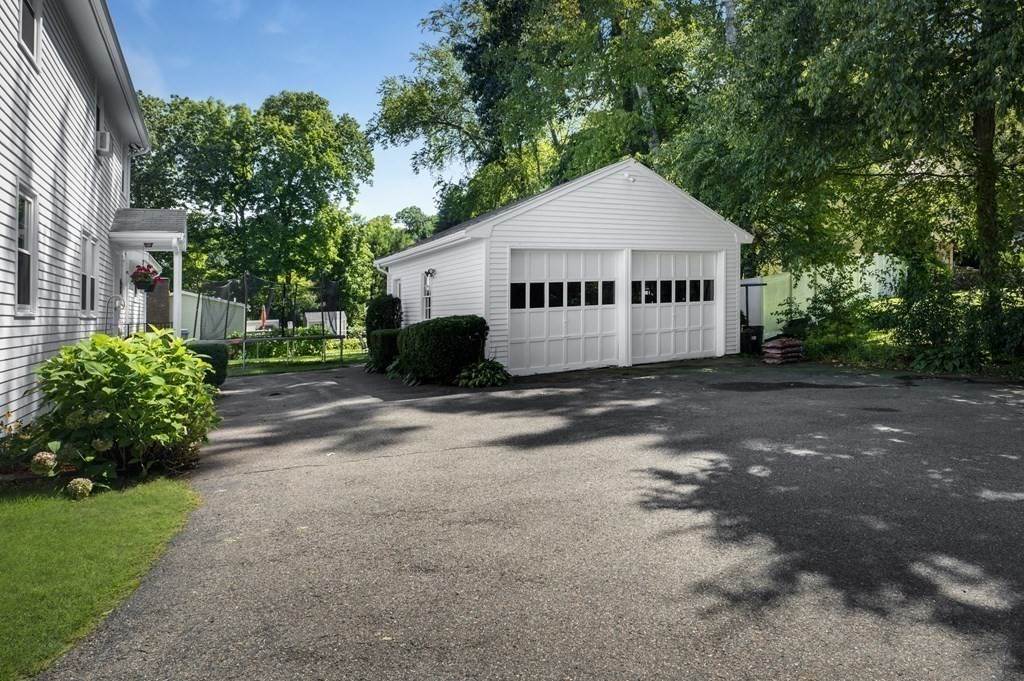 246 Totten Pond Road Waltham, MA 02451 - Photo 3 of 37 Gallery Image 3