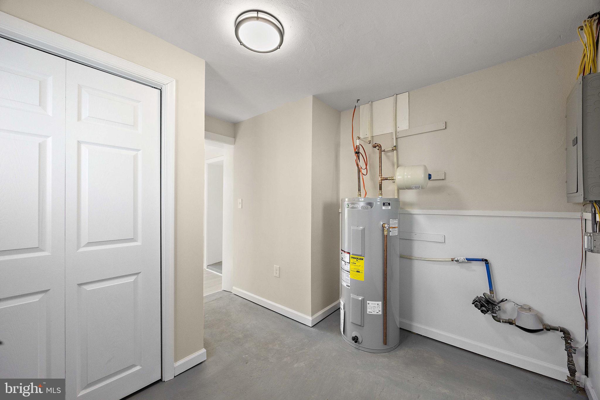 2109 Ferncroft Avenue Upper Chichester, PA 19061 - Photo 18 of 25