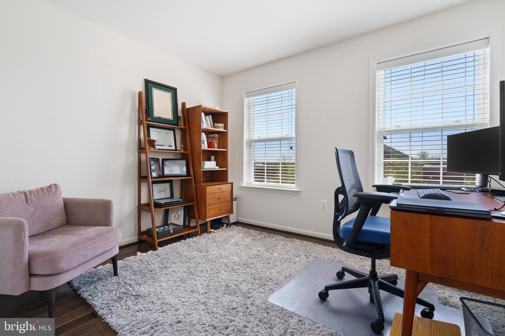 16038 Madison Ridge Place Gainesville, VA 20155 - Photo 19 of 43 Gallery Image 19