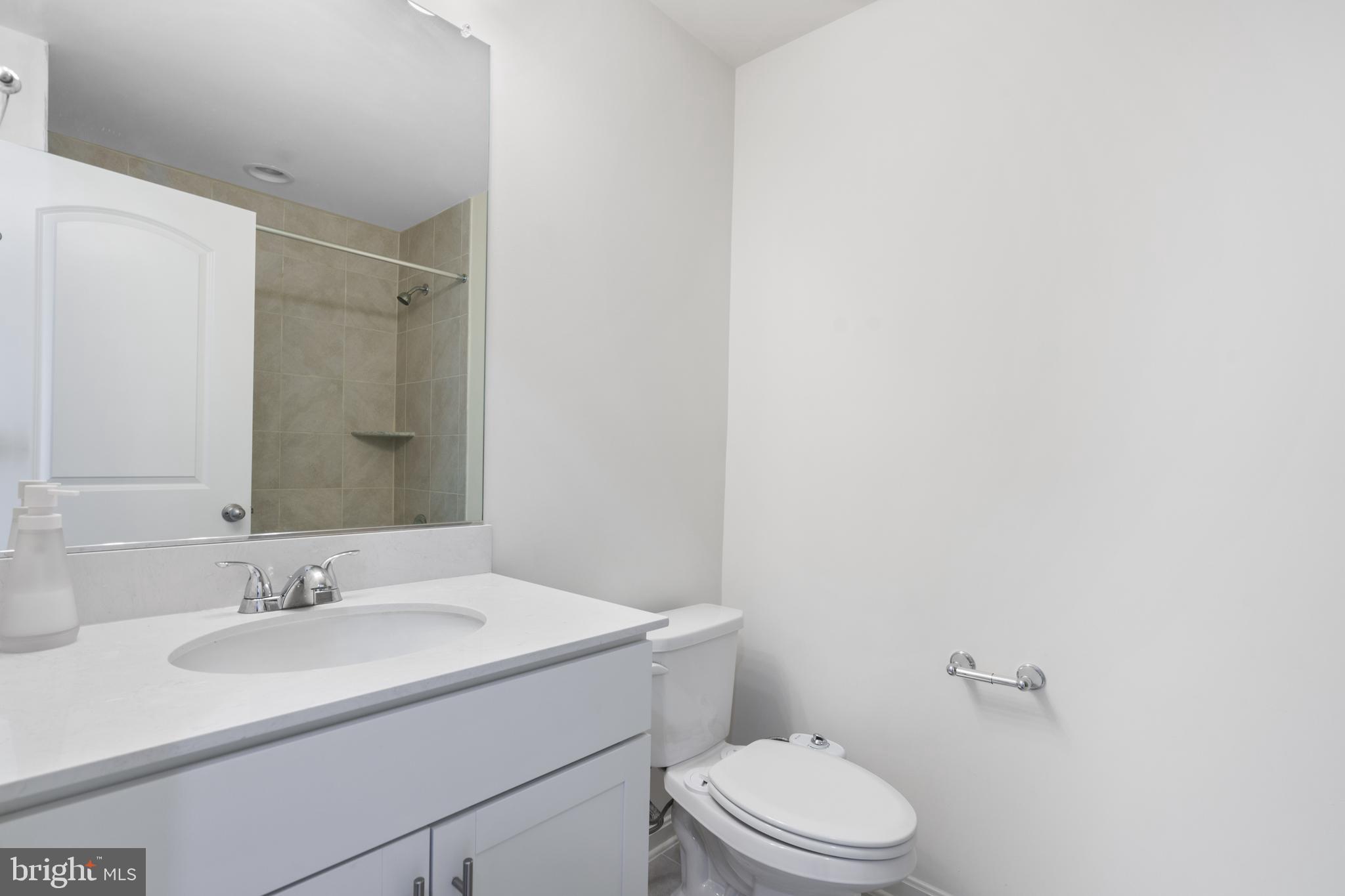 16038 Madison Ridge Place Gainesville, VA 20155 - Photo 27 of 43 Gallery Image 27