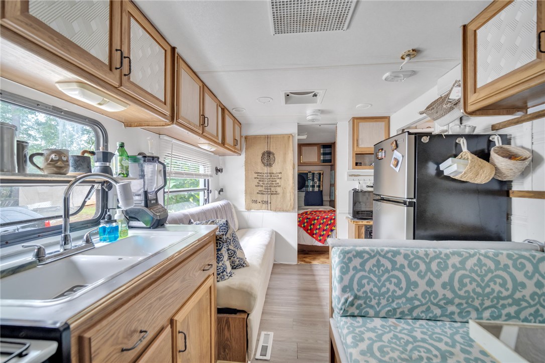 1204 Hanover Drive Westminster, SC 29693 - Photo 9 of 26