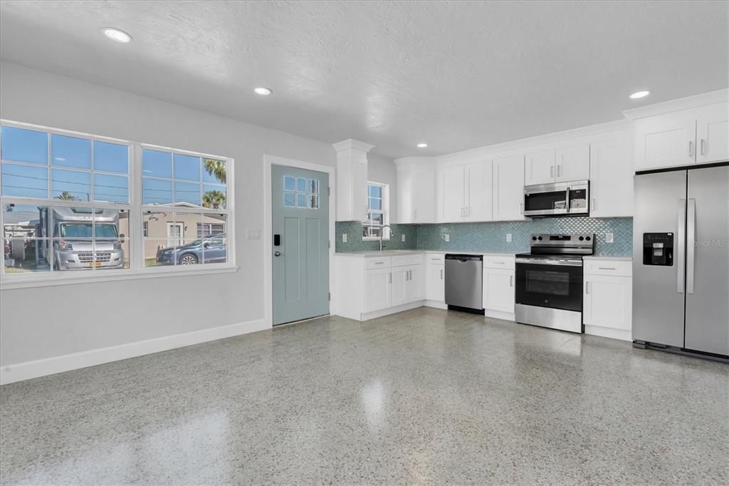 119 147th Avenue Madeira Beach, FL 33708 - Photo 10 of 50