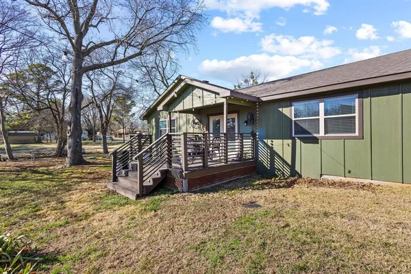 $249,900 | 210 Hiland Lane, Pottsboro, TX 75076