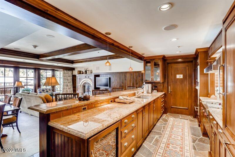 1 Willow Bridge Road, Unit 33B Vail, CO 81657 - Photo 3 of 36 6