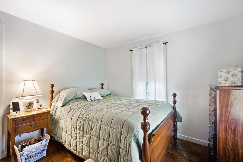 112 West Allen Ridge Road Springfield, MA 01118 - Photo 15 of 30 Gallery Image 15