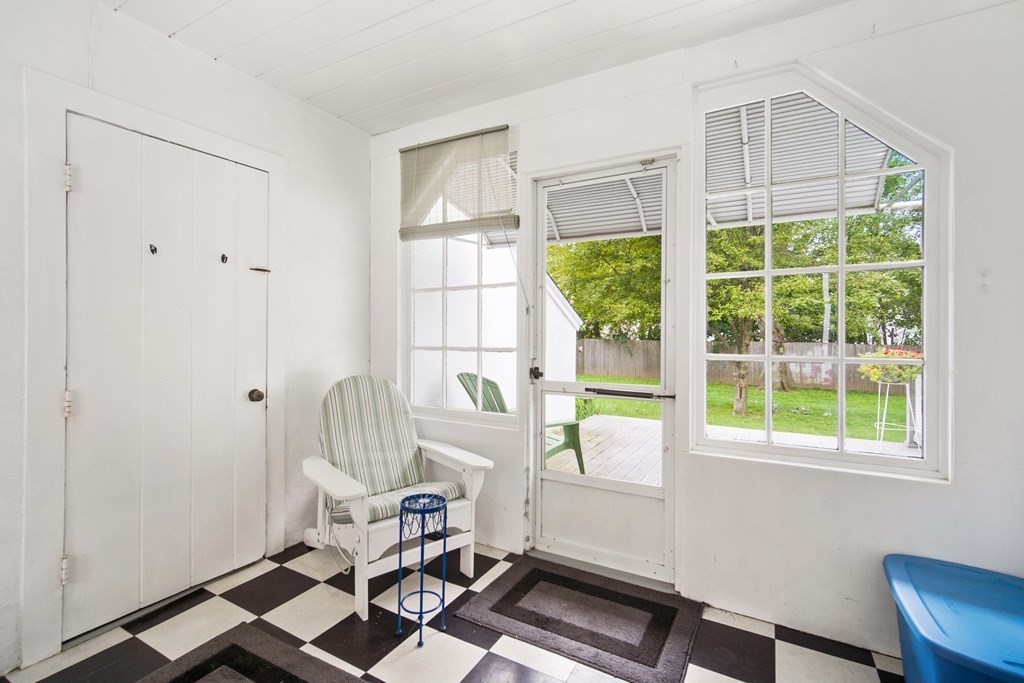 112 West Allen Ridge Road Springfield, MA 01118 - Photo 17 of 30 Gallery Image 17