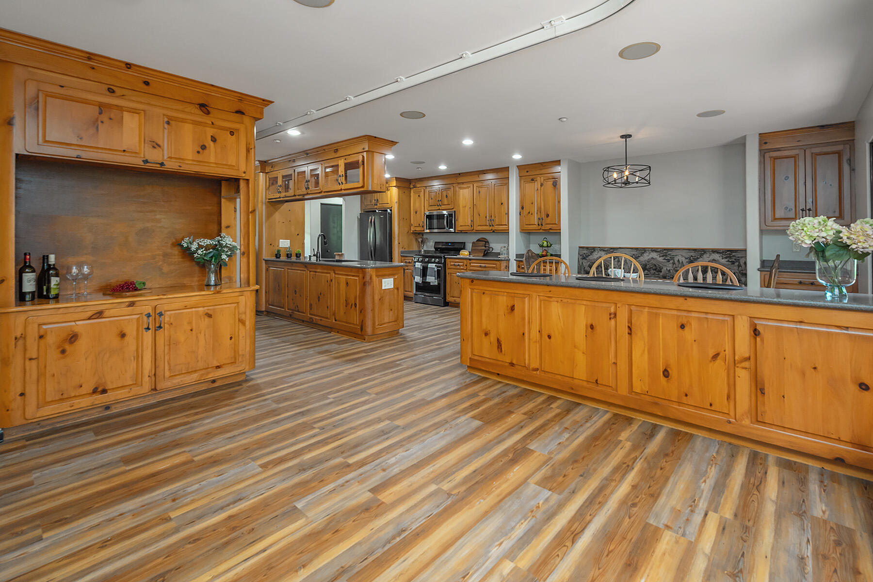 W303S10481 Sandy Beach Road Mukwonago, WI 53149 - Photo 11 of 74 Open Concept Family Room