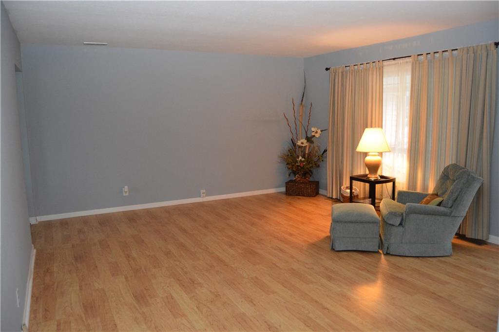 1316 Stafford Road Plainfield, IN 46168 - Photo 5 of 22 Gallery Image 5