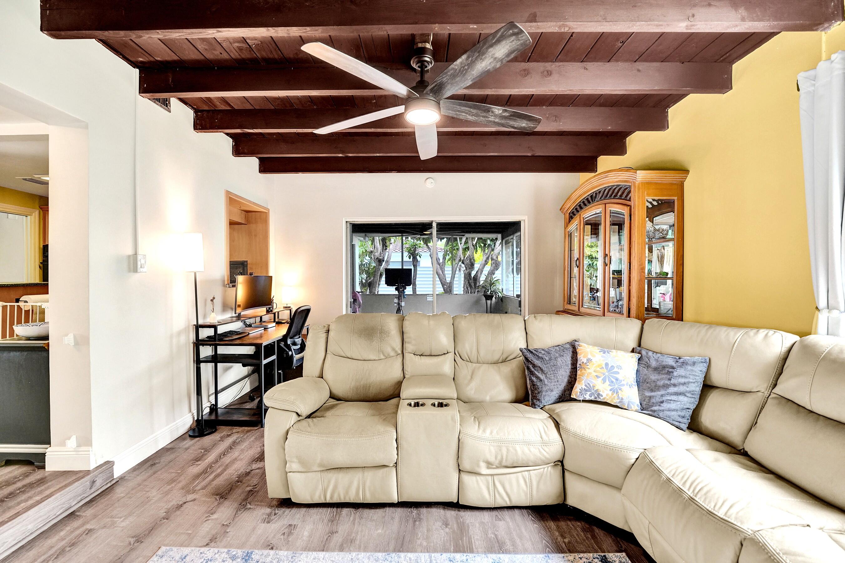 1341 North 30th Road Hollywood, FL 33021 - Photo 23 of 61 DSC08354