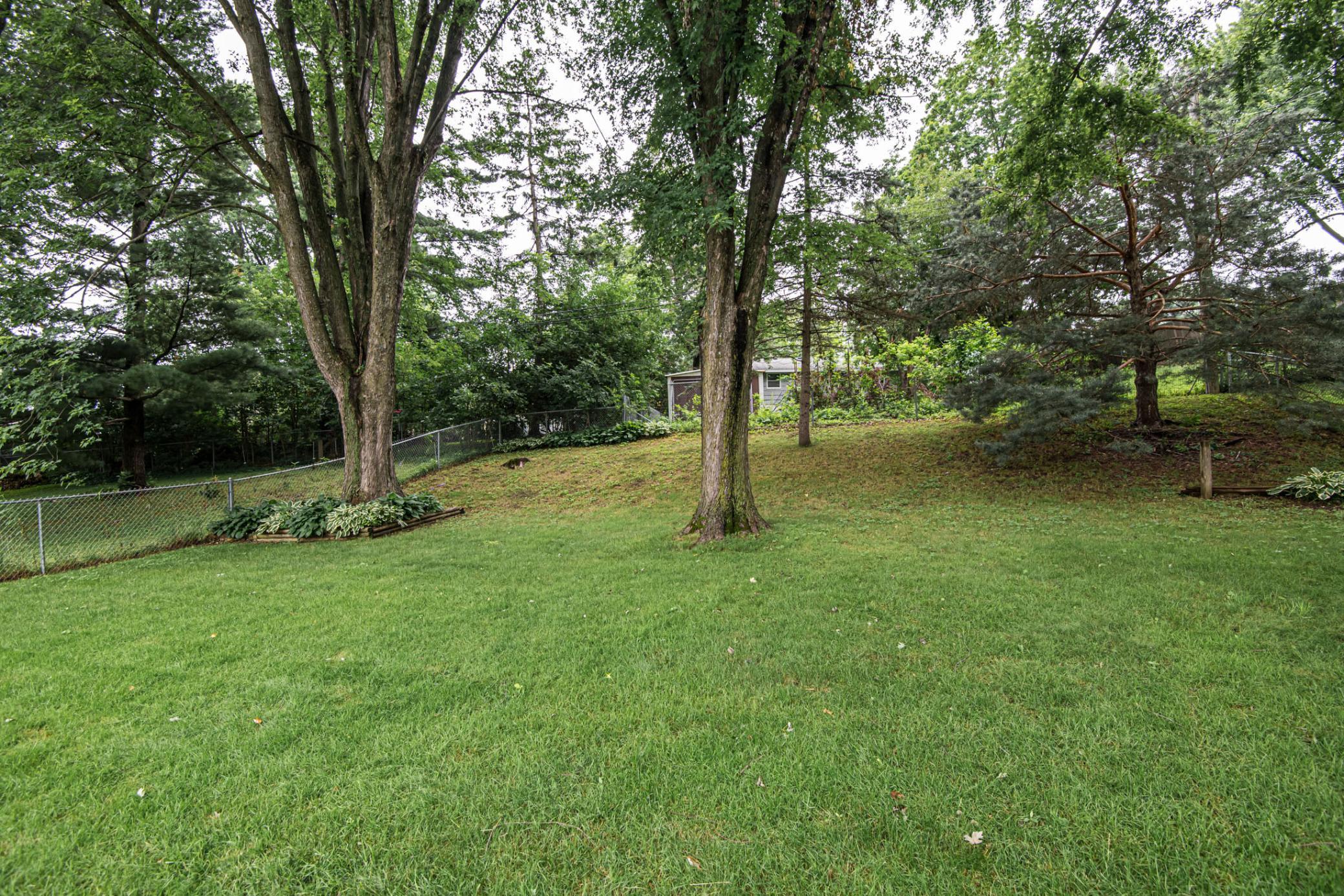 3938 5th Street Northwest Rochester, MN 55901 - Photo 3 of 29
